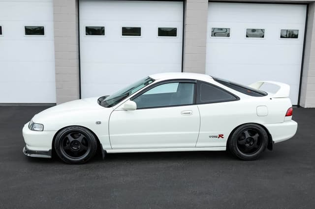 1996 Honda Integra JDM car for sale — photo 2 of 14