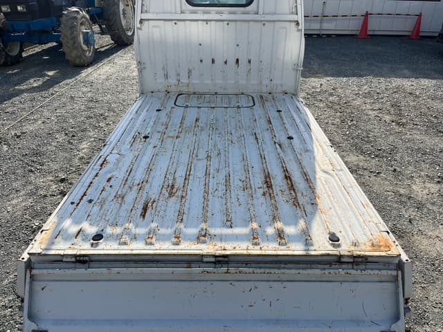1997 Mitsubishi Minicab JDM car for sale — photo 10 of 25
