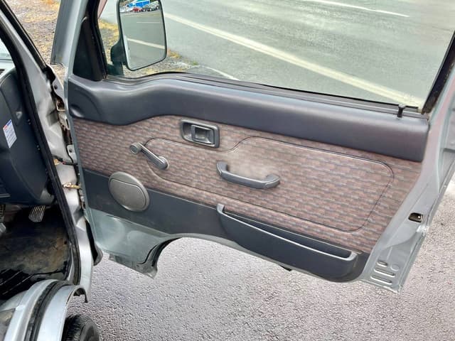 1999 Daihatsu Hijet JDM car for sale — photo 15 of 25