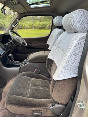 1994 Toyota HiAce JDM car for sale — photo 23 of 25