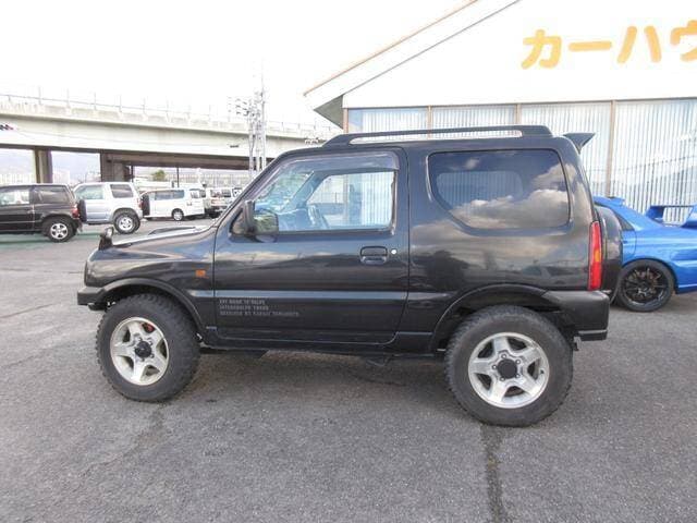 1999 Suzuki Jimny JDM car for sale — photo 9 of 18