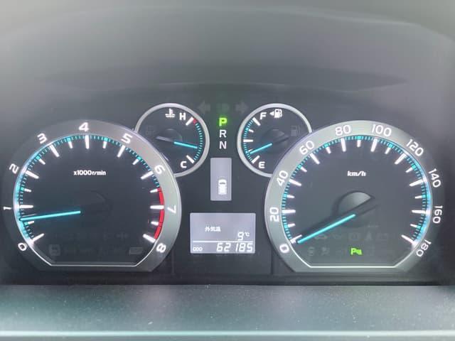 2010 Toyota Alphard JDM car for sale — photo 10 of 18