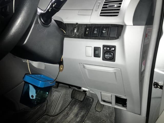 2007 Toyota Estima JDM car for sale — photo 19 of 20