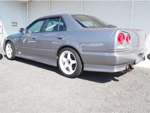 1998 Nissan Skyline JDM car for sale — photo 7 of 22