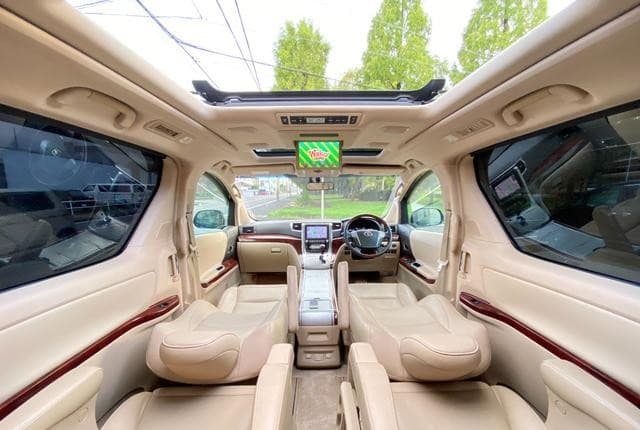 2008 Toyota Alphard JDM car for sale — photo 3 of 6