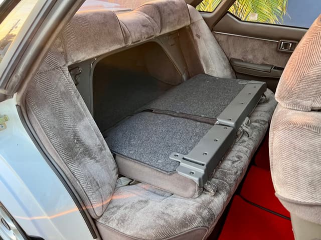 1987 Nissan Bluebird JDM car for sale — photo 23 of 25