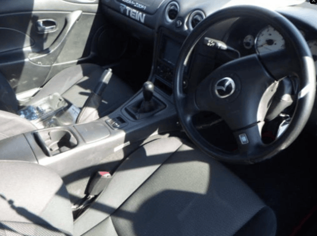 2000 Mazda Roadster (Eunos Roadster / MX-5) JDM car for sale — photo 6 of 10