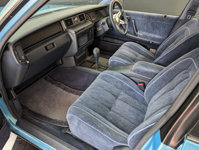 1995 Toyota Crown JDM car for sale — photo 17 of 25
