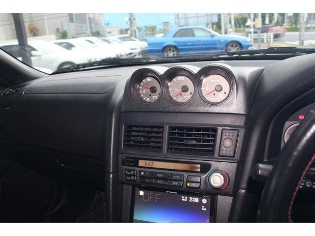 1999 Nissan Skyline JDM car for sale — photo 5 of 17