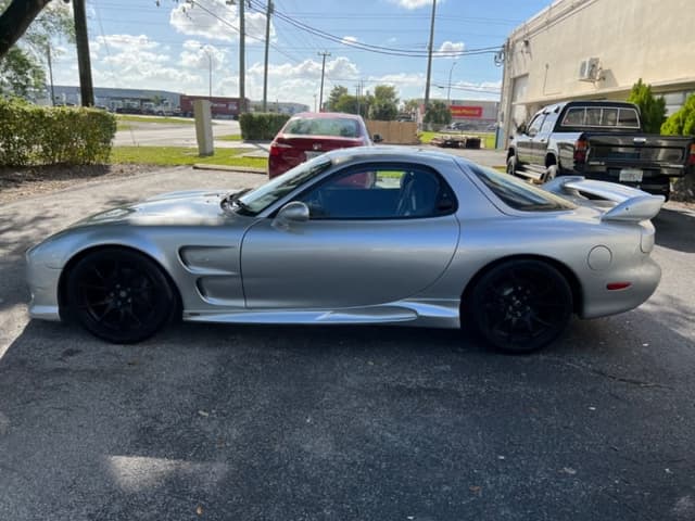 1996 Mazda RX-7 JDM car for sale — photo 4 of 16