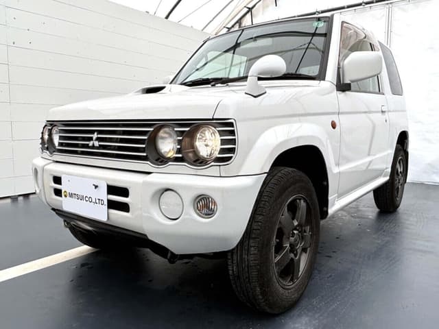 2001 Mitsubishi Pajero Mini JDM car for sale — photo 2 of 25