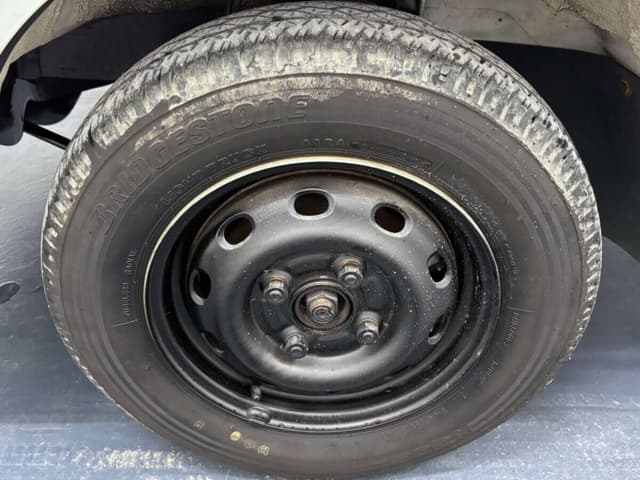 2001 Daihatsu Hijet JDM car for sale — photo 19 of 25