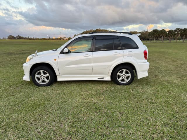2000 Toyota RAV4 JDM car for sale — photo 16 of 25