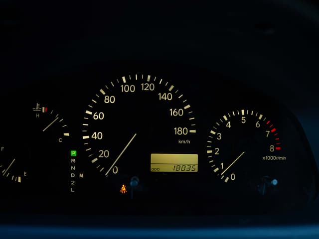 1999 Toyota Harrier JDM car for sale — photo 17 of 18