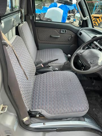 2000 Daihatsu Hijet JDM car for sale — photo 8 of 11