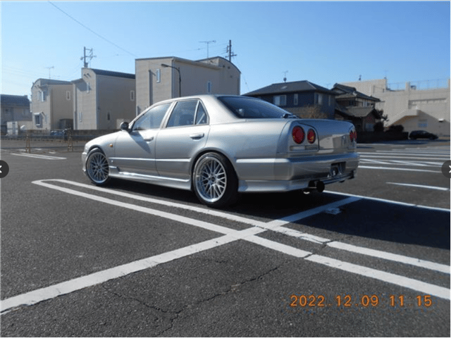 1998 Nissan Skyline JDM car for sale — photo 3 of 24