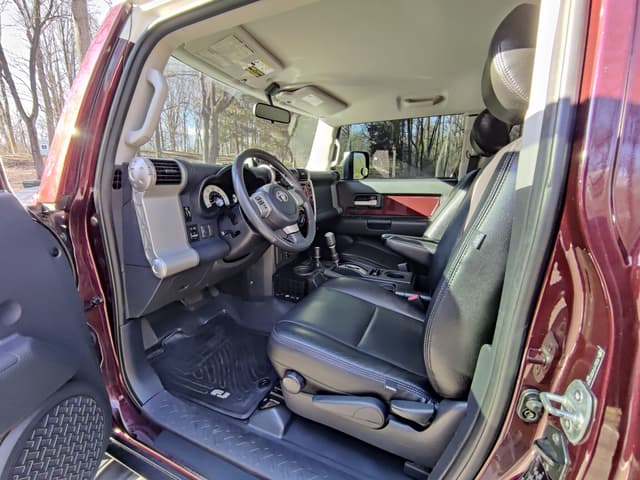 2006 Toyota Fj Cruiser JDM car for sale — photo 5 of 19