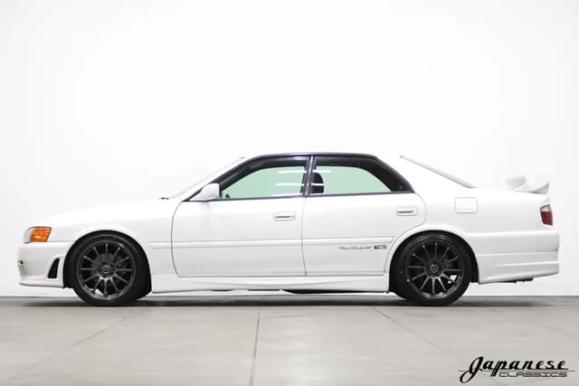 1998 Toyota Chaser JDM car for sale — photo 4 of 25