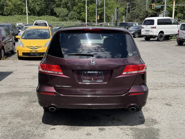 2008 Honda Odyssey JDM car for sale — photo 6 of 19