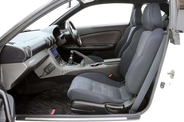 2001 Nissan Silvia JDM car for sale — photo 14 of 25
