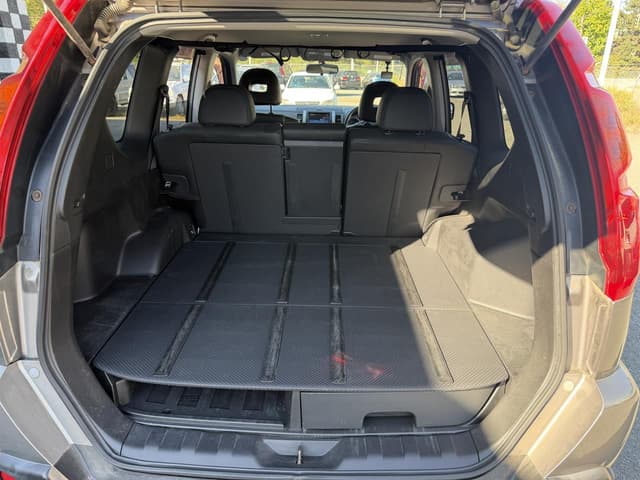 2009 Nissan X Trail JDM car for sale — photo 15 of 18