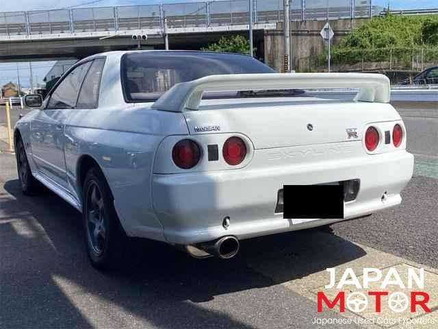 1993 Nissan Skyline JDM car for sale — photo 2 of 10