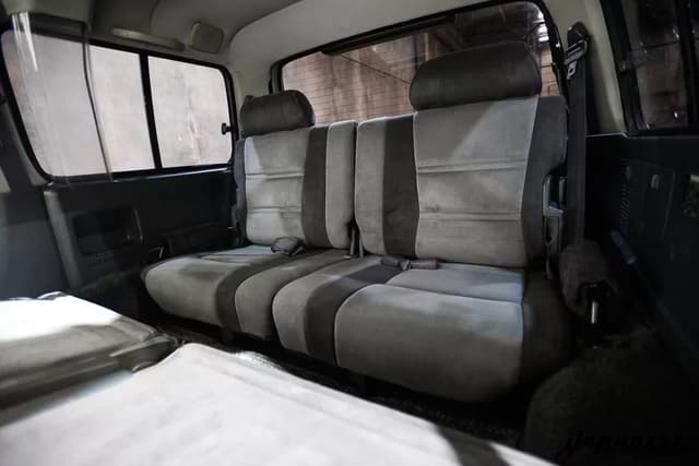 1994 Toyota Land Cruiser JDM car for sale — photo 18 of 25