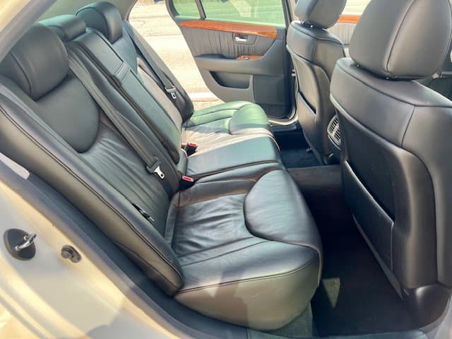 2001 Toyota Celsior JDM car for sale — photo 18 of 25