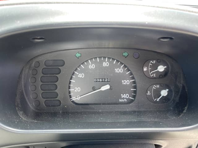 1996 Daihatsu Hijet JDM car for sale — photo 17 of 25