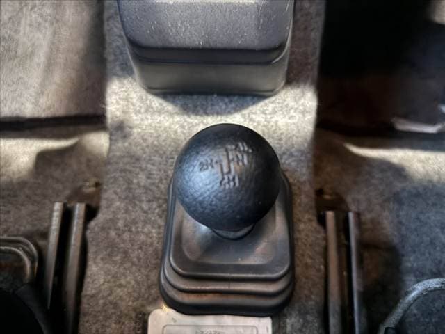 1997 Suzuki Jimny JDM car for sale — photo 4 of 13