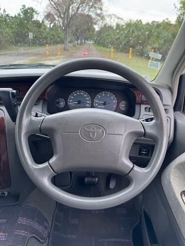1998 Toyota Lite Ace JDM car for sale — photo 17 of 25