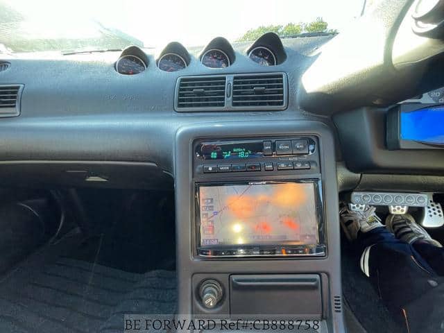 1992 Nissan Skyline JDM car for sale — photo 16 of 20