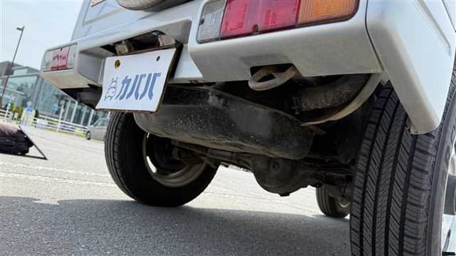 1998 Suzuki Jimny JDM car for sale — photo 15 of 25