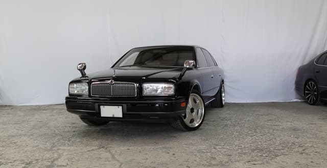 1993 Nissan President JDM car for sale — photo 3 of 23