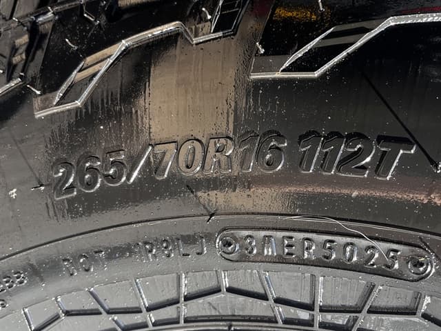 2001 Toyota Land Cruiser JDM car for sale — photo 14 of 25