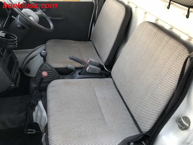 1995 Daihatsu Hijet JDM car for sale — photo 10 of 25