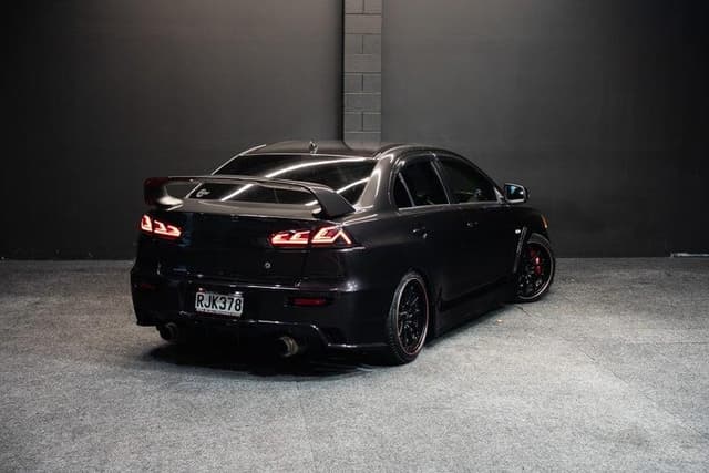 2008 Mitsubishi Lancer Evolution JDM car for sale — photo 8 of 16