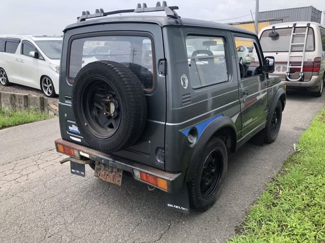 1990 Suzuki Jimny JDM car for sale — photo 4 of 5