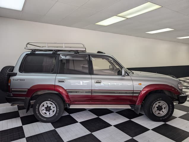 1990 Toyota Land Cruiser JDM car for sale — photo 2 of 24