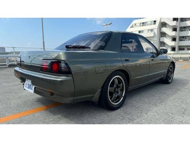 1992 Nissan Skyline JDM car for sale — photo 20 of 20