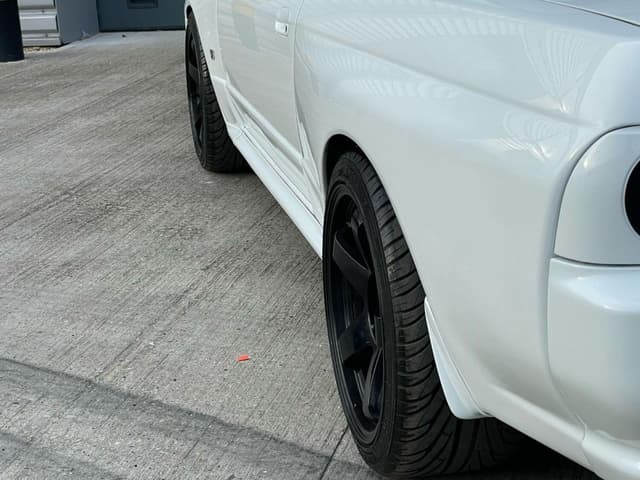 1991 Nissan Skyline JDM car for sale — photo 17 of 25