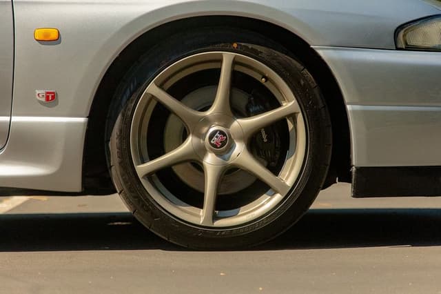 1996 Nissan Skyline JDM car for sale — photo 22 of 25