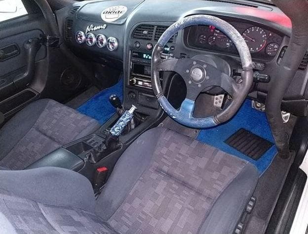 1998 Nissan Skyline JDM car for sale — photo 5 of 6