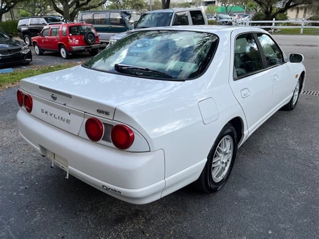1997 Nissan Skyline JDM car for sale — photo 7 of 17