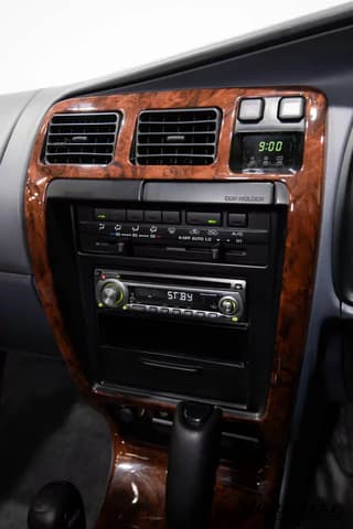 1996 Toyota Hilux JDM car for sale — photo 10 of 25