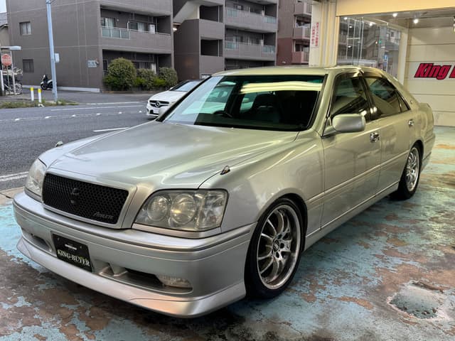 2002 Toyota Crown JDM car for sale — photo 22 of 25