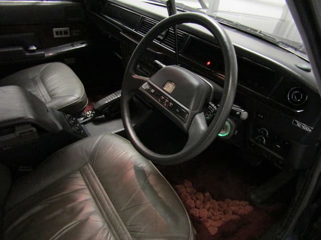 1991 Toyota Century JDM car for sale — photo 9 of 25