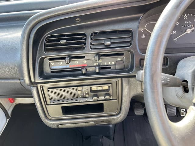 1997 Suzuki Carry JDM car for sale — photo 18 of 25