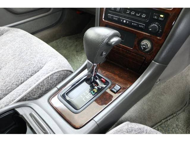 2000 Toyota Mark II JDM car for sale — photo 9 of 18