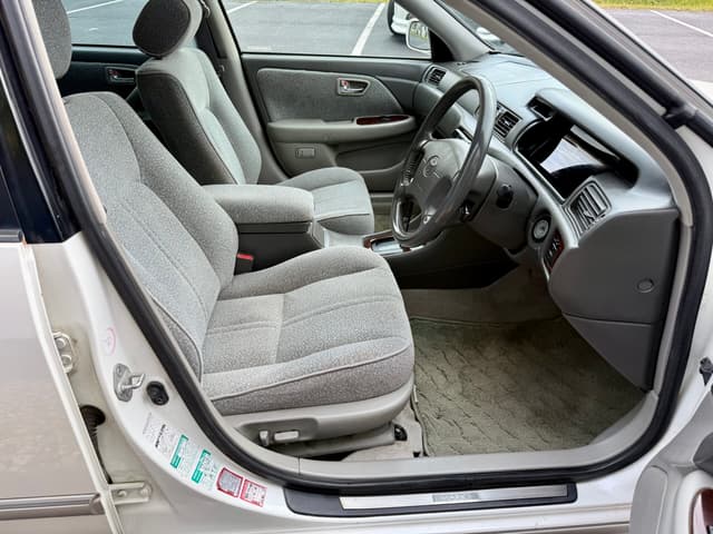 1998 Toyota Mark II JDM car for sale — photo 15 of 19